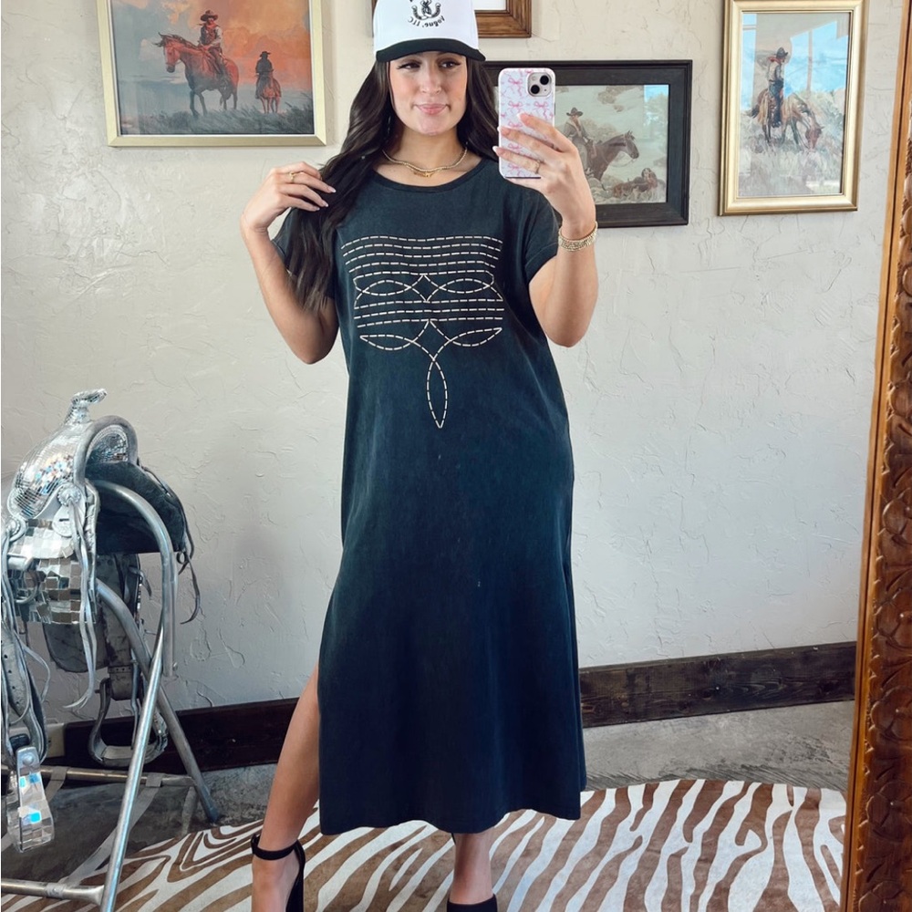 Boot stitch tshirt dress - Picture 2 of 2